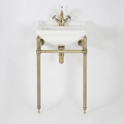 Milano Richmond - Traditional White Ceramic Bathroom Basin Sink With Brushed Gold Washstand - 500mm X 350mm (1 Tap Hole)