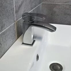 Ross Curved Vanity Basin Sink Unit - Gloss White - 550mm + 700mm With Tap Option, 550mm-No Tap Pack -Comfort Bathroom Store 64565064 4