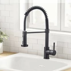 Black Kitchen Faucet 360° Swivel Single Handle Kitchen Sink Faucet High Arc Pull Out Sprayer 2 Spray Modes Brass